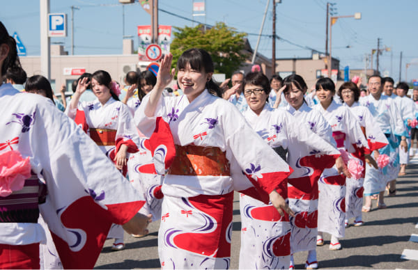 幻想的な空間に酔いしれる 祭り・イベント